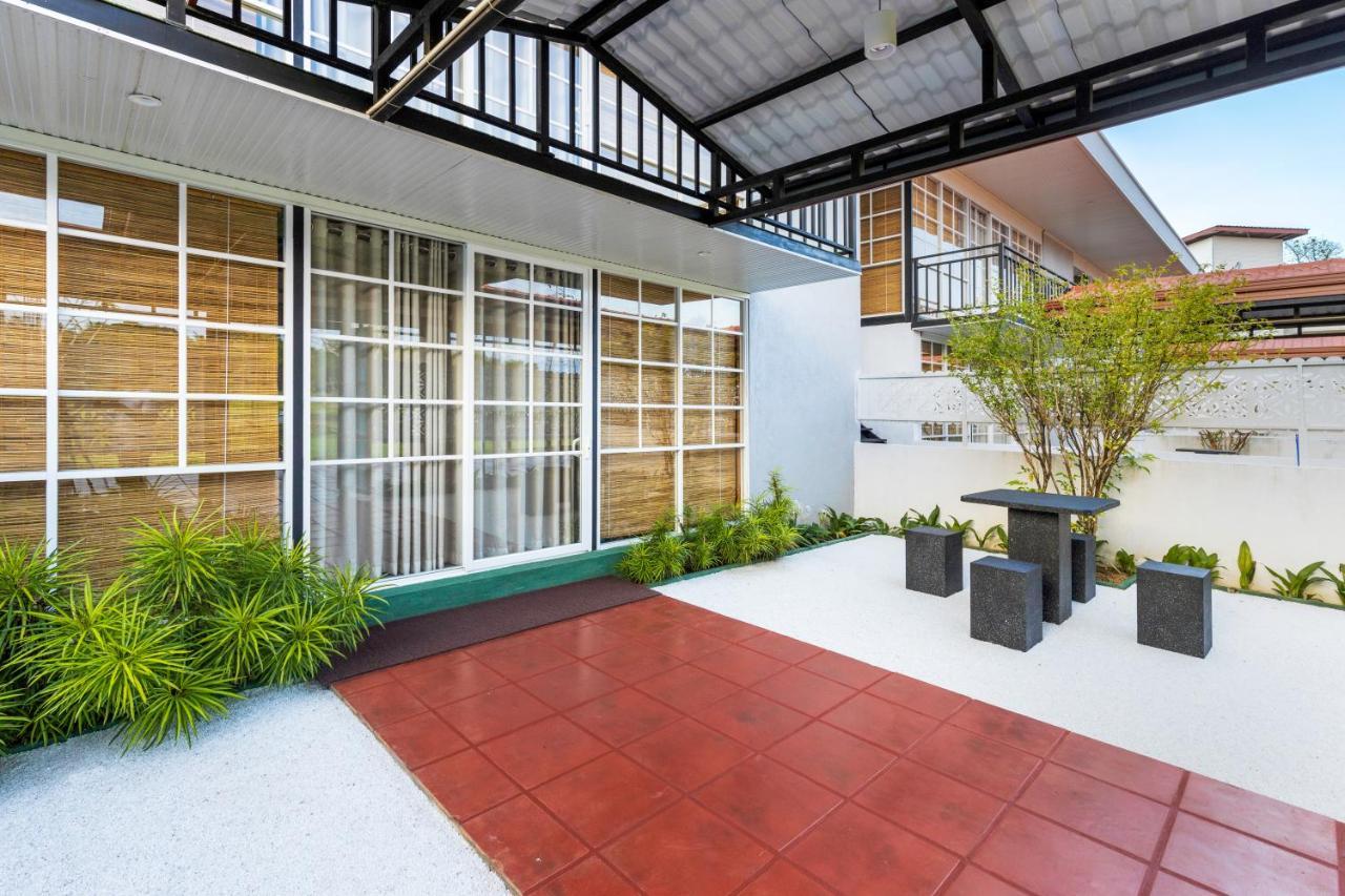 Elephyard Retreat Hotell Mahiyanganaya Exteriör bild